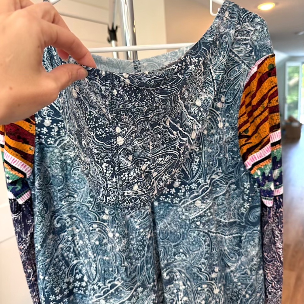 Soul Searcher Printed Hoodie - Size Small (NWOT) - Picture 7 of 7